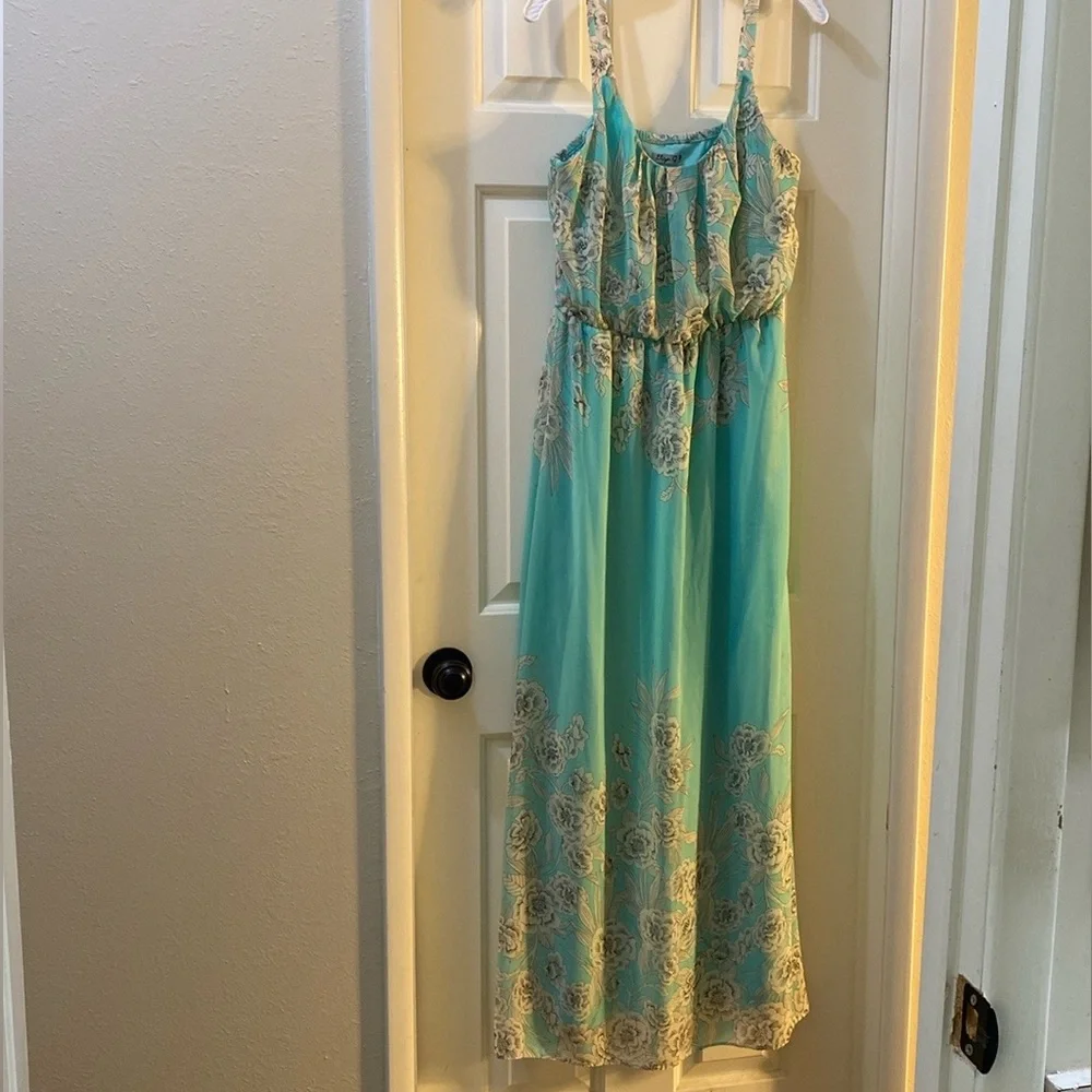 Eliza J Floral Dress - Picture 4 of 5